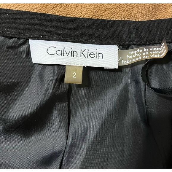Vintage Calvin Klein Women’s 2 Pencil Skirt with Back Slit Size 2 Black Lined - Picture 5 of 8